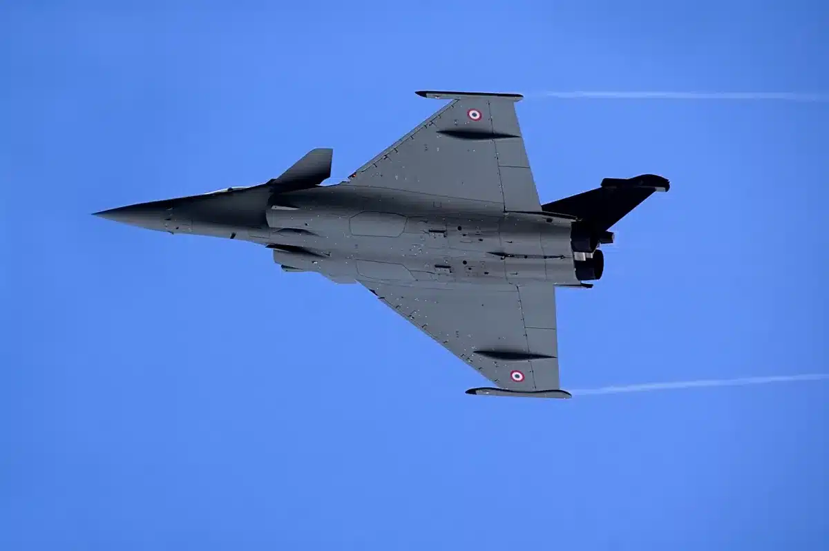 Macron déploie des Rafale en urgence : la France s’implique après l’attaque de drones russes en Pologne