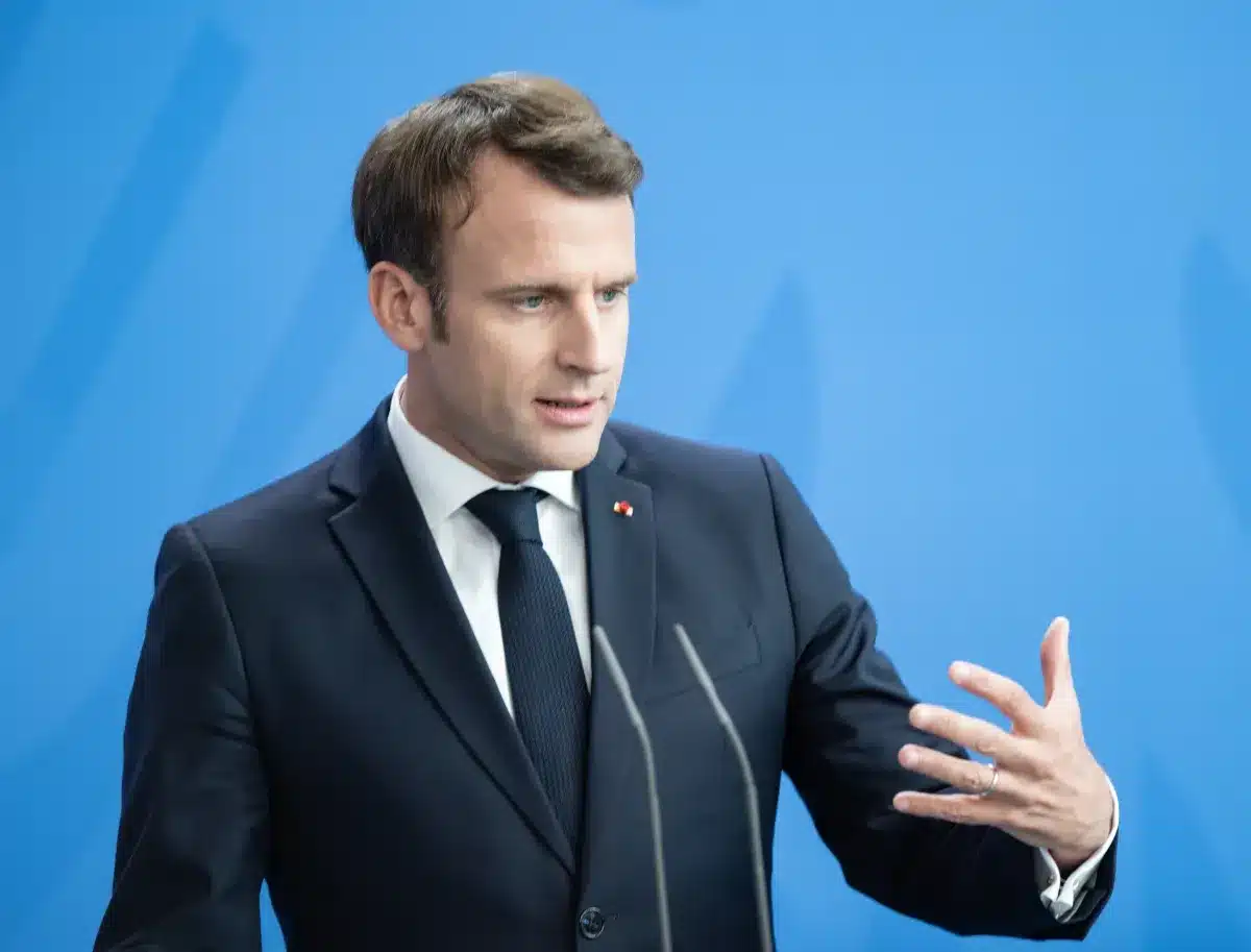 Macron menace ou promesse ? Il prépare un coup de théâtre nucléaire pour protéger l’Europe