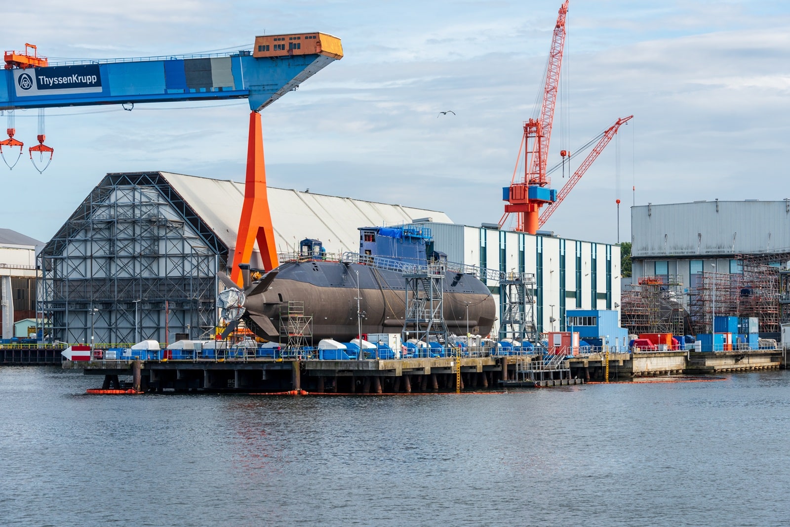 Allemagne : le chantier de sous-marins Thyssenkrupp survolé par des drones ?