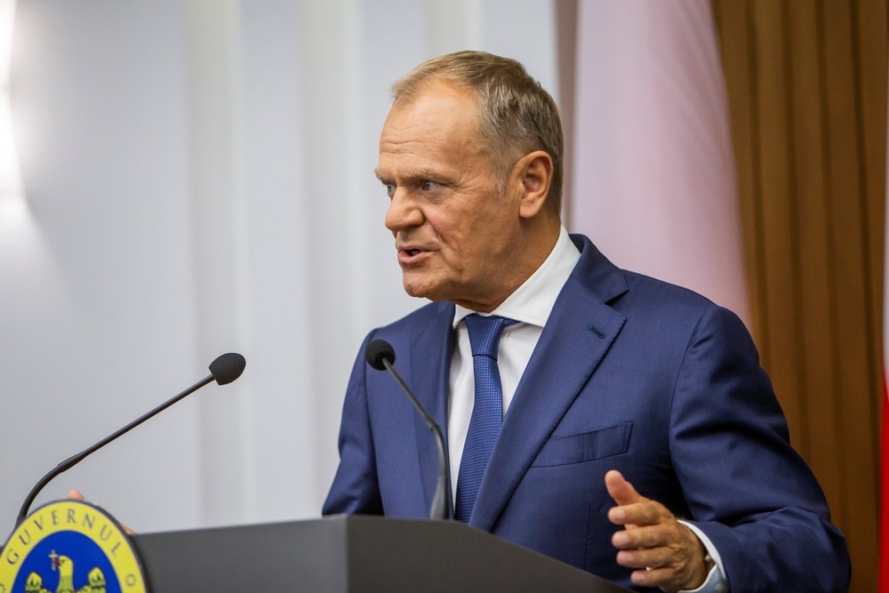Défense : la Pologne continue d’investir, pour payer, elle va taxer les banques