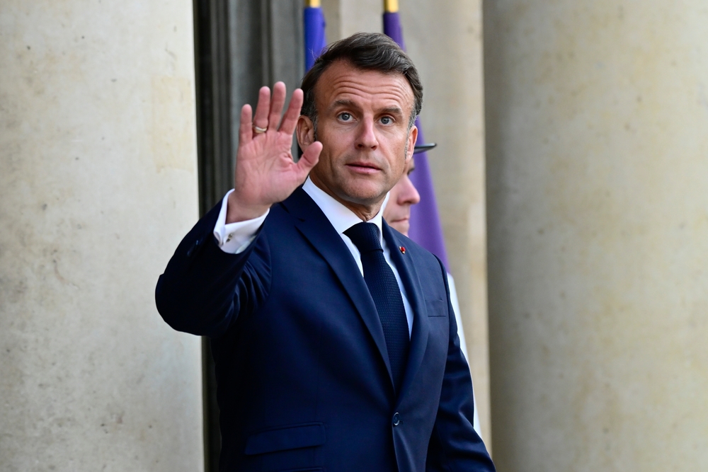 7 octobre : « c’est intolérable » Emmanuel Macron furieux après une erreur dans un livre de révision